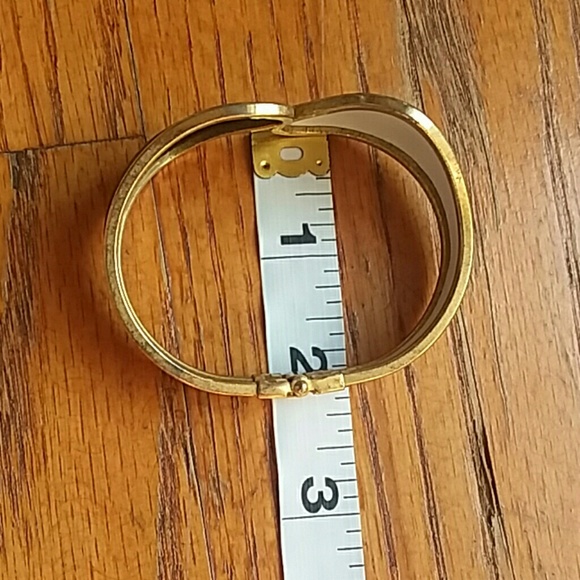 Vintage Black & White Hinge Bracelet - Picture 4 of 4